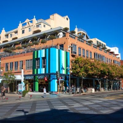 LULULEMON, Santa Monica